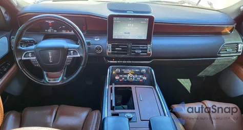 2020 Lincoln Navigator L Reserve z USA, uszkodzony, nr VIN 5LMJJ3LT8LEL10177